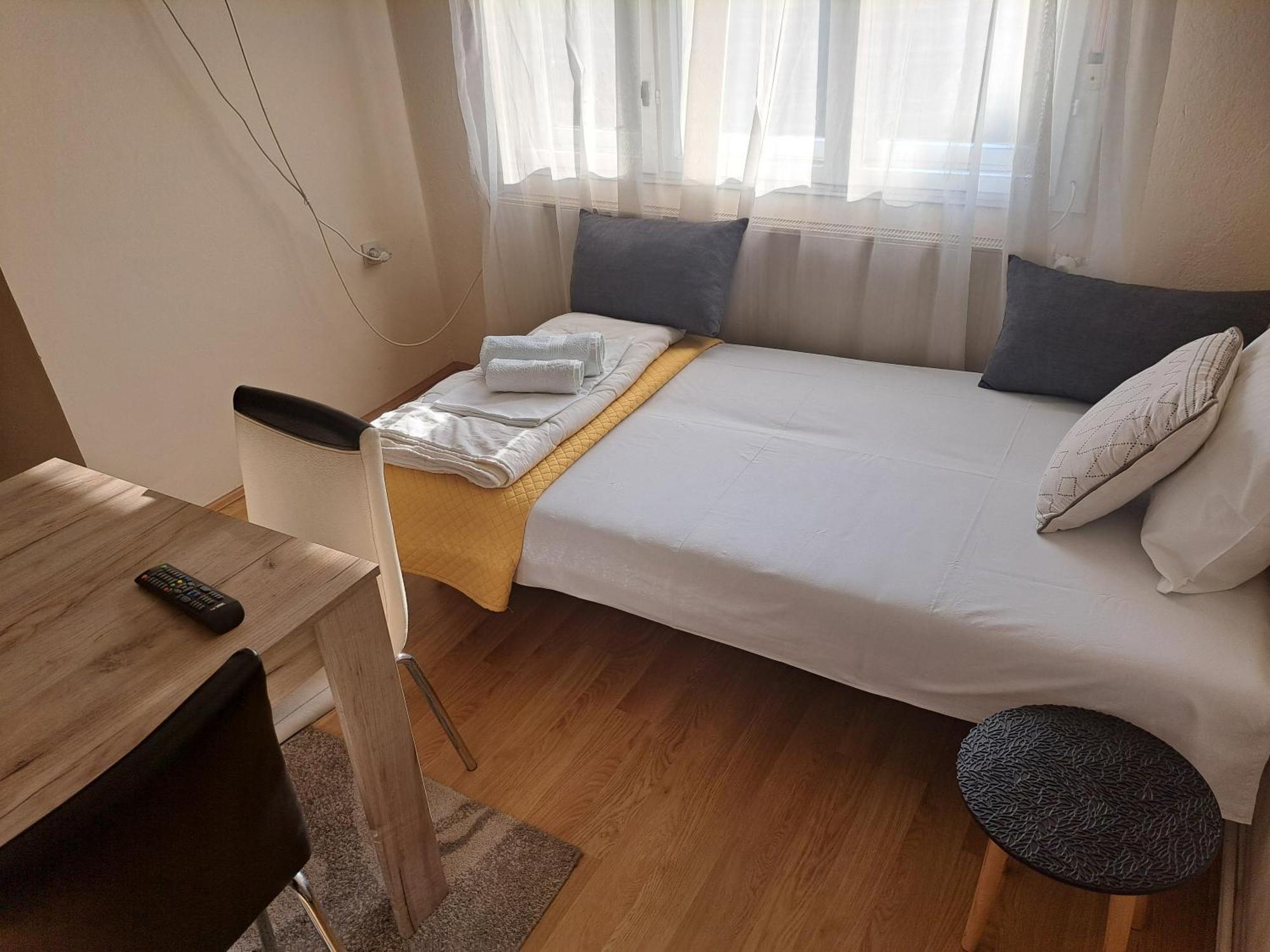 Haus Apartman Zajecar M&L Oda fotoğraf