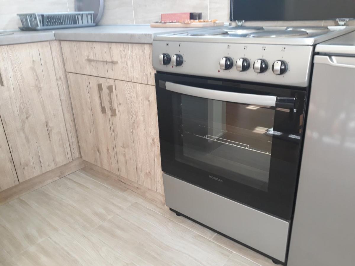 Haus Apartman Zajecar M&L Dış mekan fotoğraf